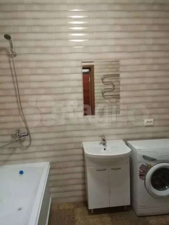1-к. квартира, 40 м, 13/18 эт. - Фото 0