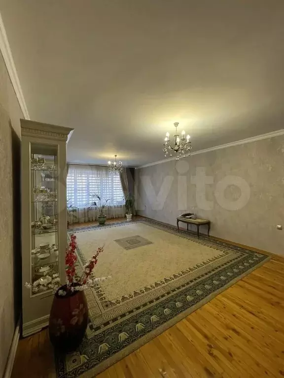 4-к. квартира, 124 м, 3/9 эт. - Фото 0