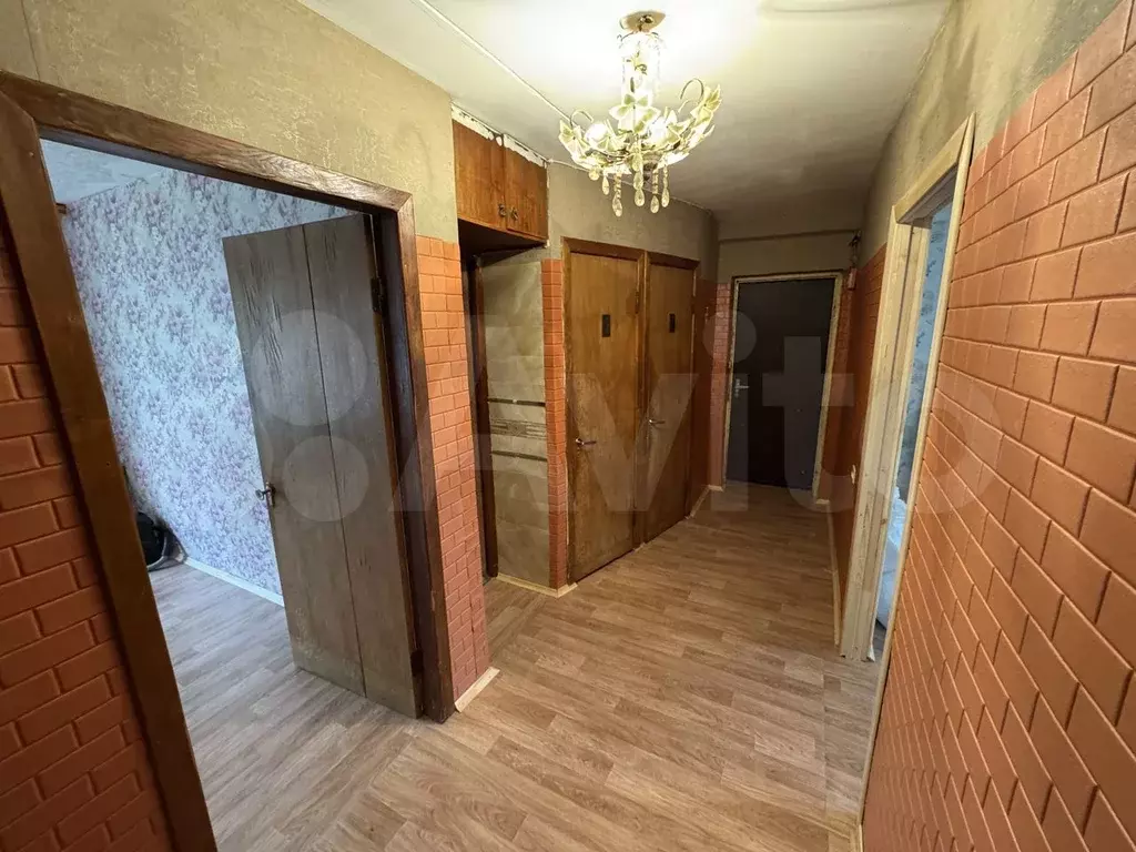 3-к. квартира, 60 м, 1/5 эт. - Фото 0