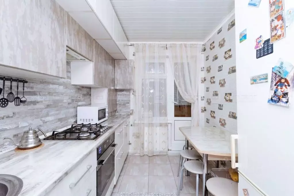 3-к кв. Татарстан, Казань ул. Интернациональная, 38 (58.4 м) - Фото 1