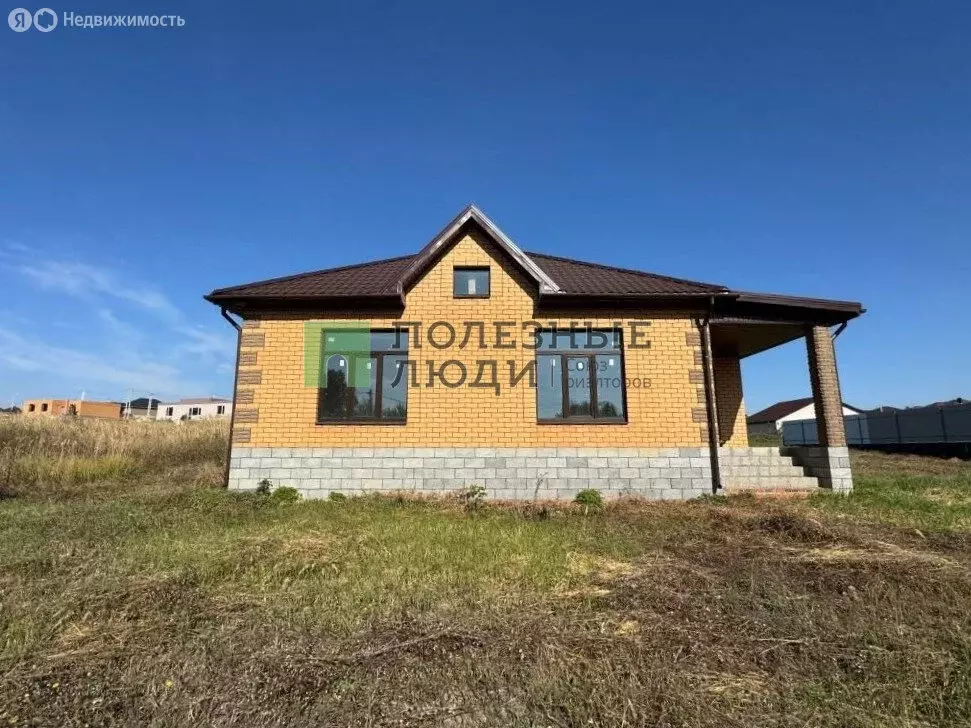 Дом в Майский, квартал Майский-80, Лирическая улица, 61 (100 м) - Фото 2