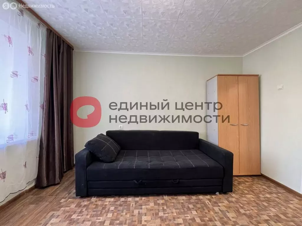 1к в 8-комнатной квартире (20 м) - Фото 2