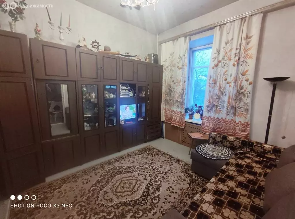 1-комнатная квартира: Мурманск, Октябрьская улица, 1 (31.7 м) - Фото 0