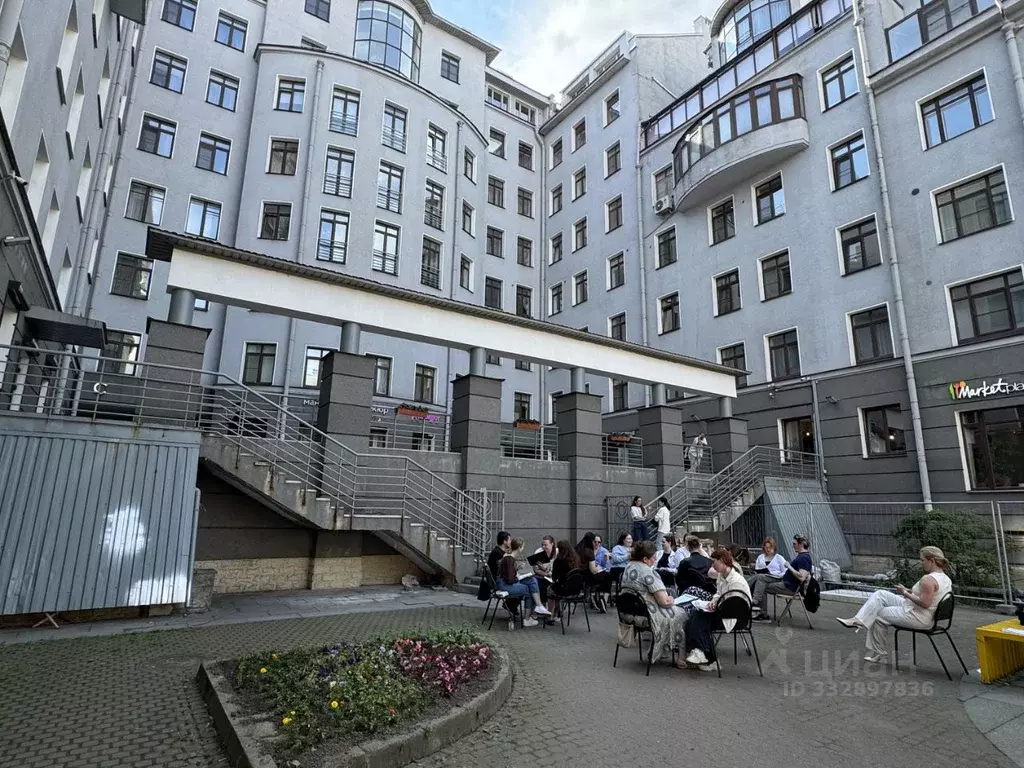 Офис в Санкт-Петербург 7-я Васильевского острова линия, 34 (148 м) - Фото 1