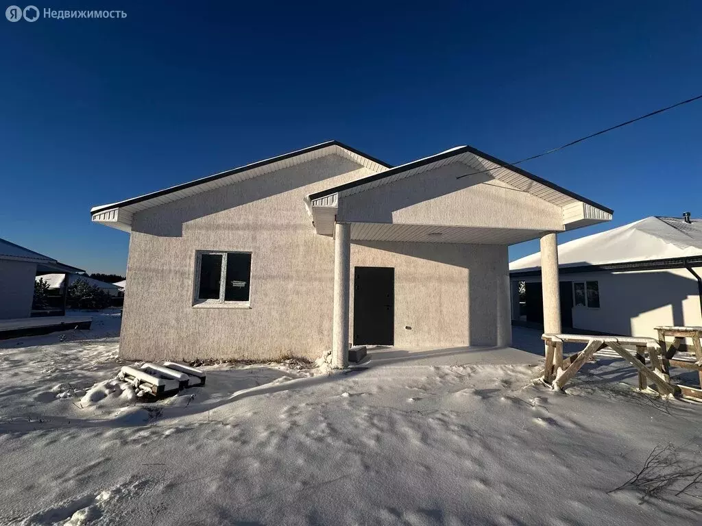 Дом в Свердловская область, Белоярский муниципальный округ, посёлок ... - Фото 1