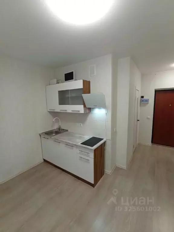 Студия Краснодарский край, Краснодар ул. Западный обход, 39/2к2 (18.0 ... - Фото 1