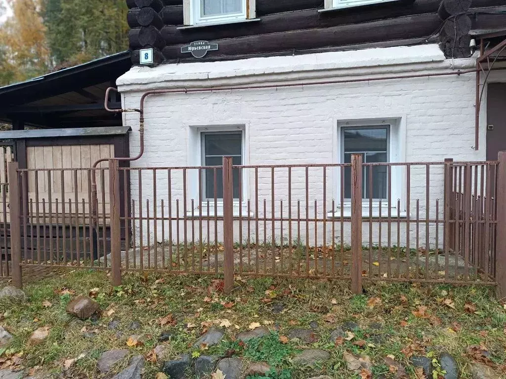 2-к кв. Ивановская область, Плес Приволжский район, ул. Юрьевская, 9 ... - Фото 2