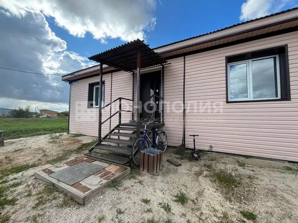 Дом в Амурская область, Белогорский муниципальный округ, с. Васильевка ... - Фото 0