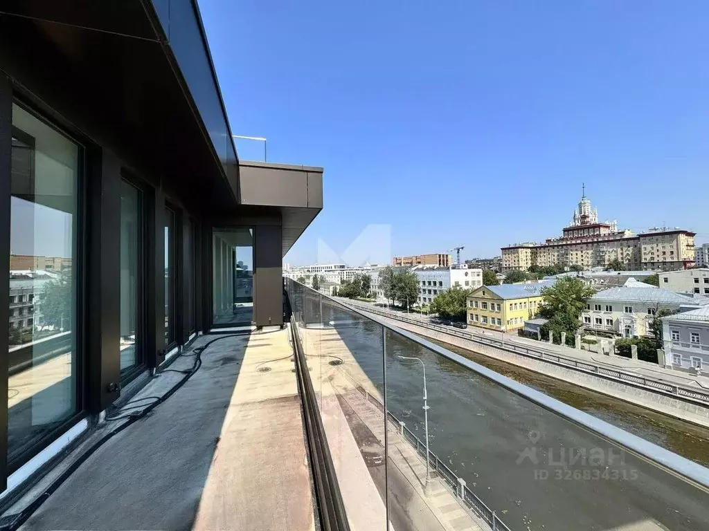 6-к кв. Москва Озерковская наб., 6 (355.0 м) - Фото 1