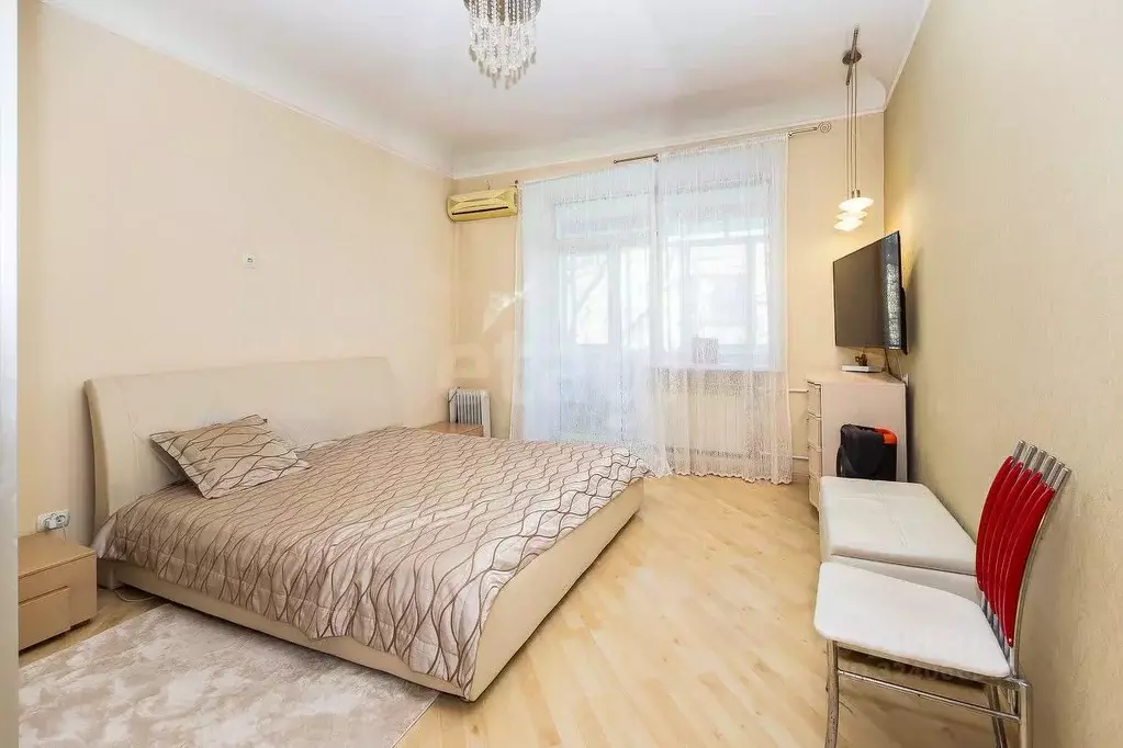 2-к кв. Амурская область, Благовещенск Комсомольская ул., 2 (57.7 м) - Фото 1