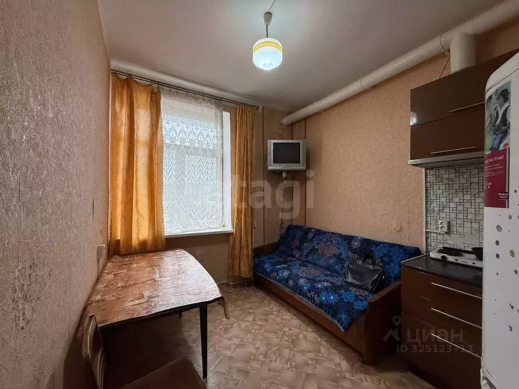 1-к кв. Крым, Симферополь городской округ, Комсомольское пгт ул. ... - Фото 1