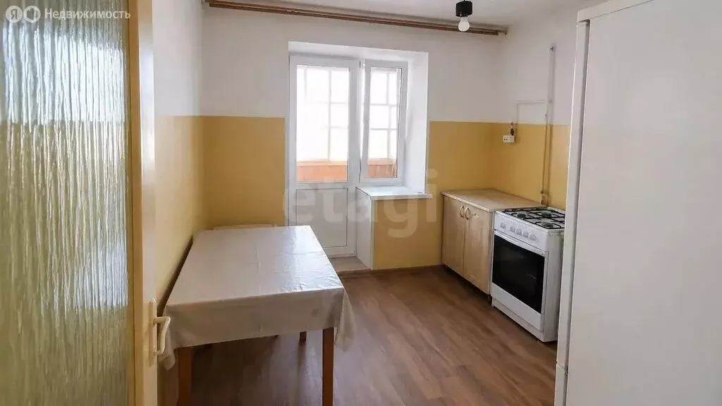 2-комнатная квартира: посёлок городского типа Советский, улица ... - Фото 2