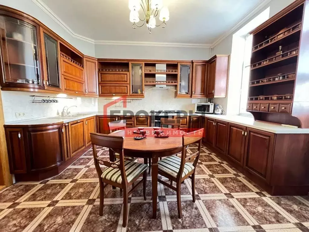 4-к кв. Севастополь ул. Астана Кесаева, 14 (131.2 м) - Фото 0