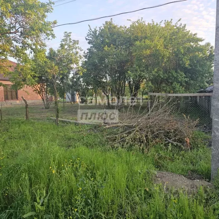Участок в Краснодарский край, Абинский район, Ахтырское городское ... - Фото 0
