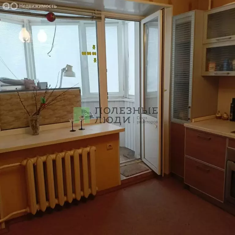 2-комнатная квартира: Белгород, улица Губкина, 42Е (61.6 м) - Фото 2