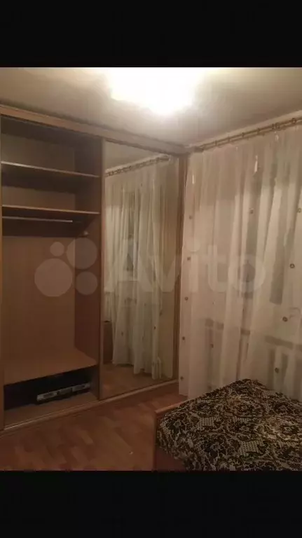 Комната 14 м в 3-к., 1/5 эт. - Фото 1
