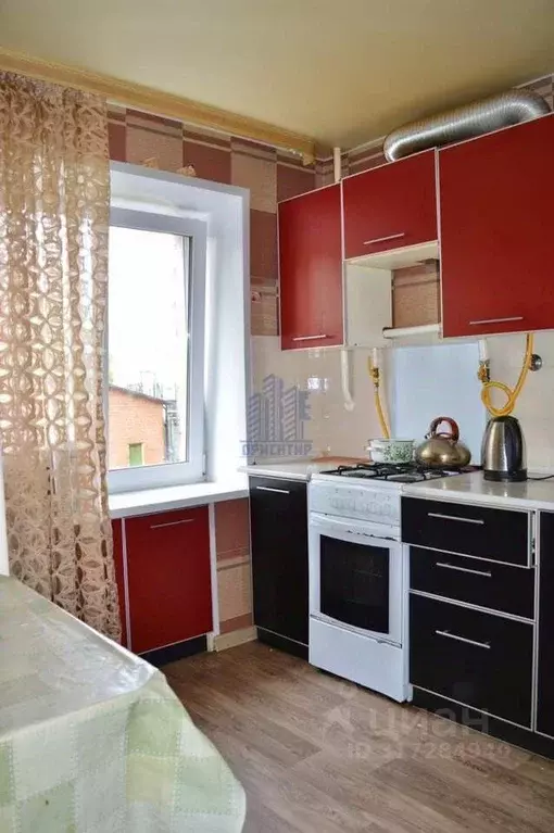 1-к кв. Чувашия, Чебоксары Привокзальная ул., 8 (35.0 м) - Фото 0