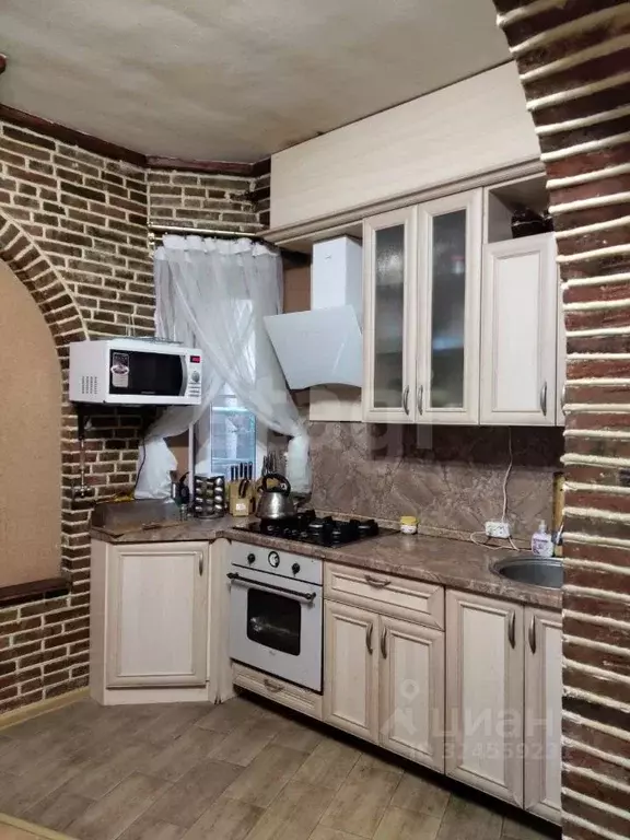 4-к кв. Ставропольский край, Ставрополь ул. Дзержинского, 35 (92.0 м) - Фото 2