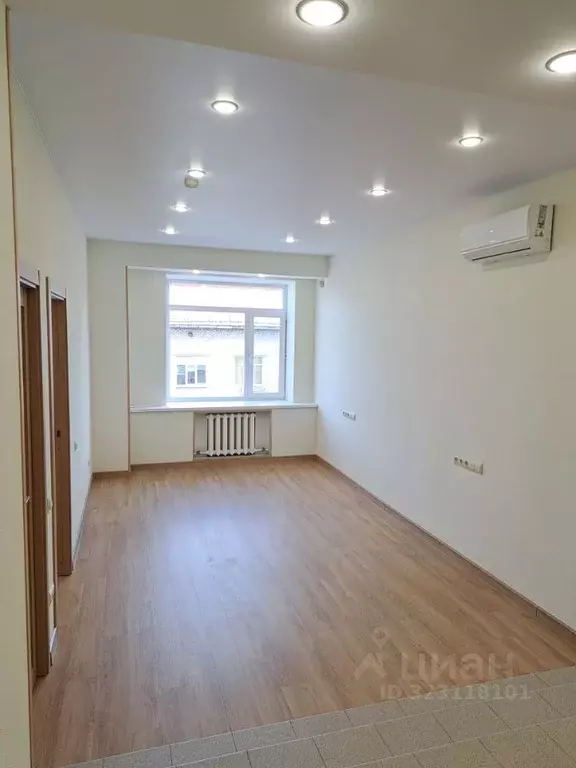 Офис в Тюменская область, Тюмень ул. Республики, 57 (68 м) - Фото 1