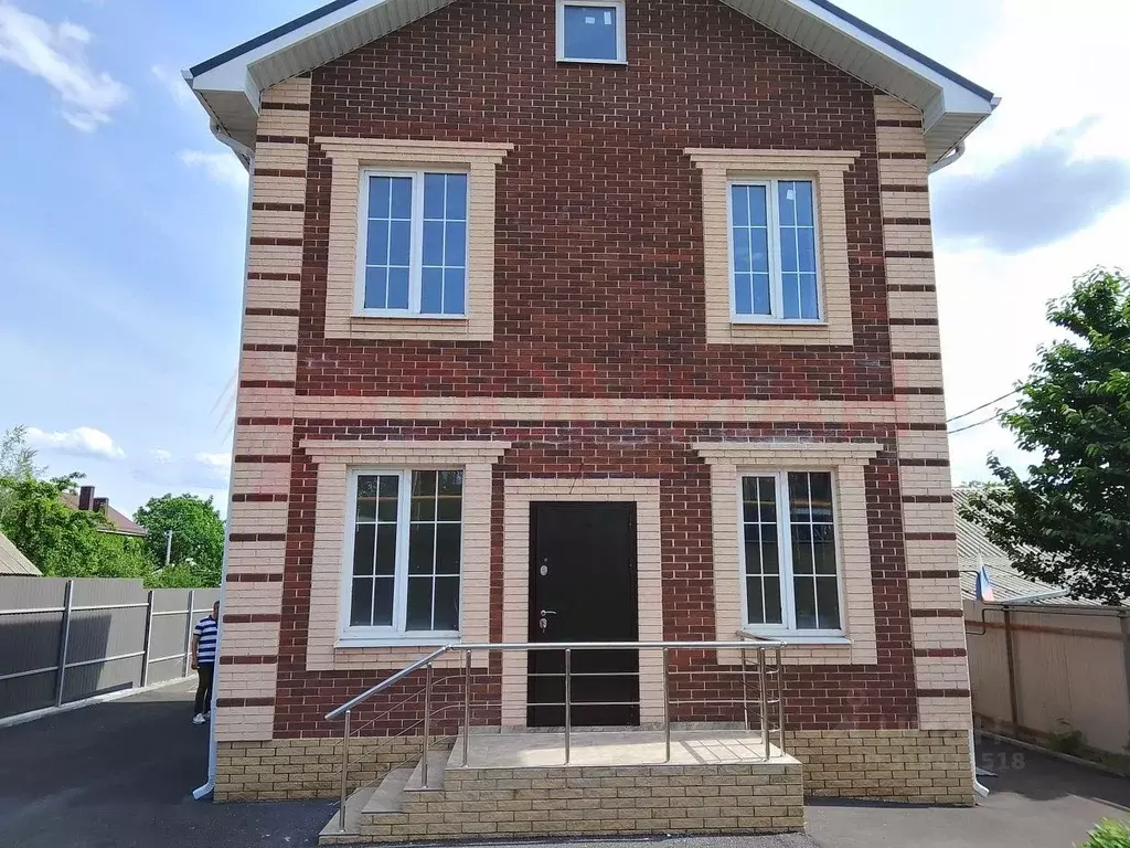 Дом в Ростовская область, Аксай ул. Гагарина (100 м) - Фото 2