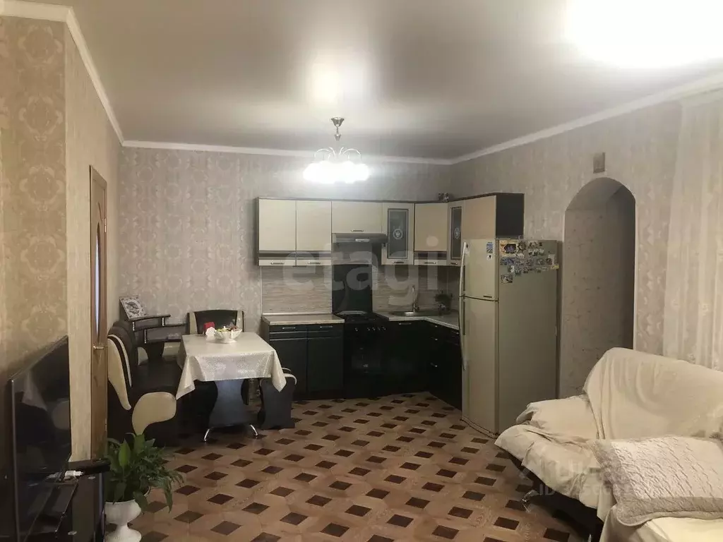 Дом в Северная Осетия, Владикавказ ул. Галковского, 56 (80 м) - Фото 1