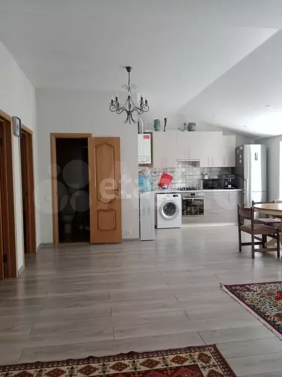 3-к. квартира, 75 м, 1/2 эт. - Фото 0