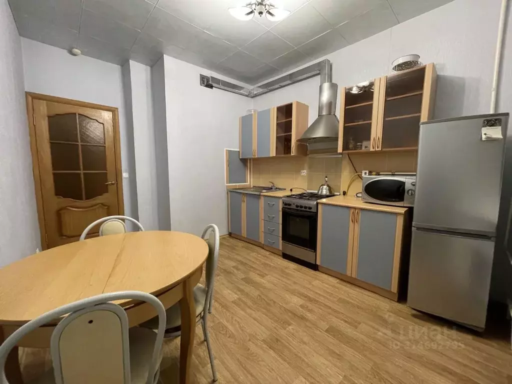 1-к кв. Белгородская область, Старый Оскол Зеленый Лог мкр, 6 (52.0 м) - Фото 0