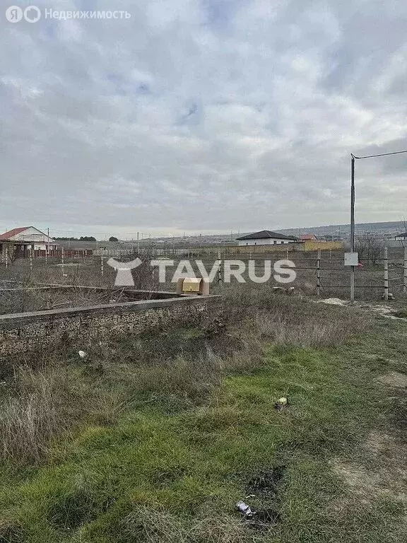 Участок в Чистенское сельское поселение, село Левадки, Западный район, ... - Фото 1