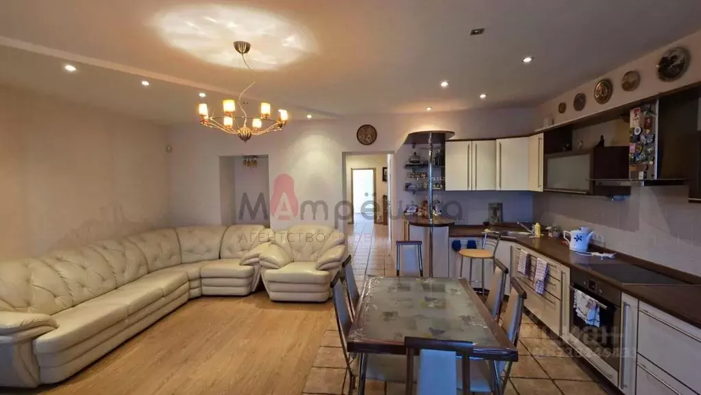 3-к кв. Белгородская область, Белгород Октябрьская ул., 57а (116.8 м) - Фото 2