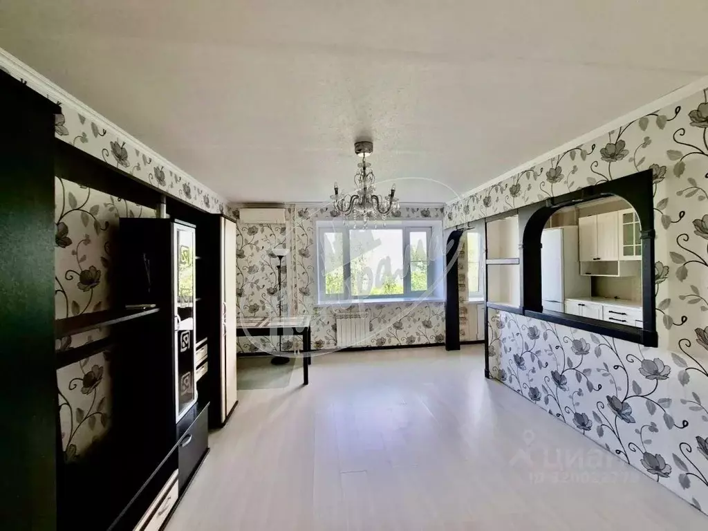 5-к кв. Калужская область, Калуга ул. Генерала Попова, 22 (90.6 м) - Фото 0