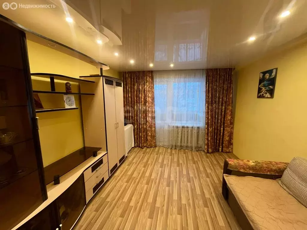 3-комнатная квартира: Ухта, улица Сенюкова, 43 (57.7 м) - Фото 1