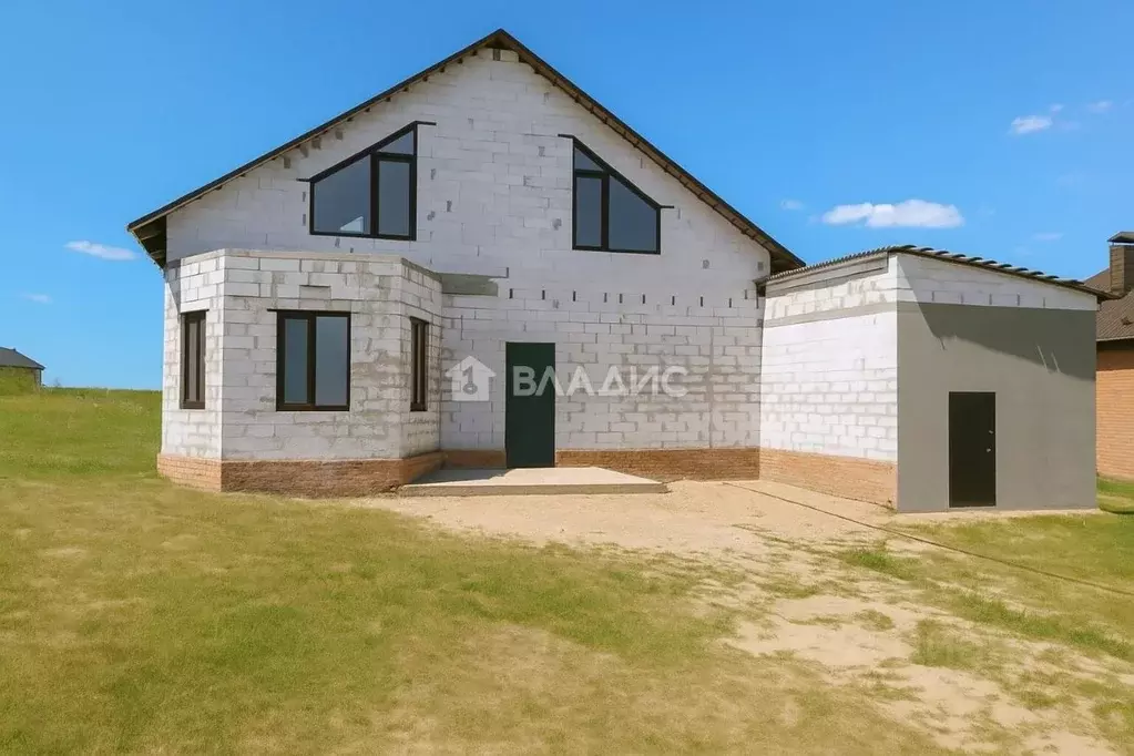 Дом в Белгородская область, Белгородский район, Беловское с/пос, с. ... - Фото 1