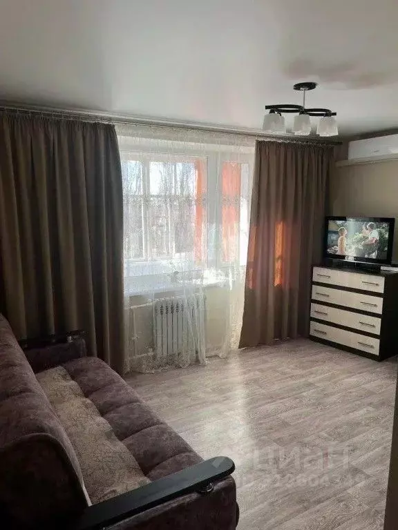 1-к кв. Воронежская область, Павловск Черемушки мкр, 8 (40.0 м) - Фото 0