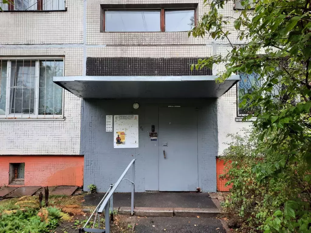 3-к кв. Санкт-Петербург ул. Верности, 50 (50.0 м) - Фото 1