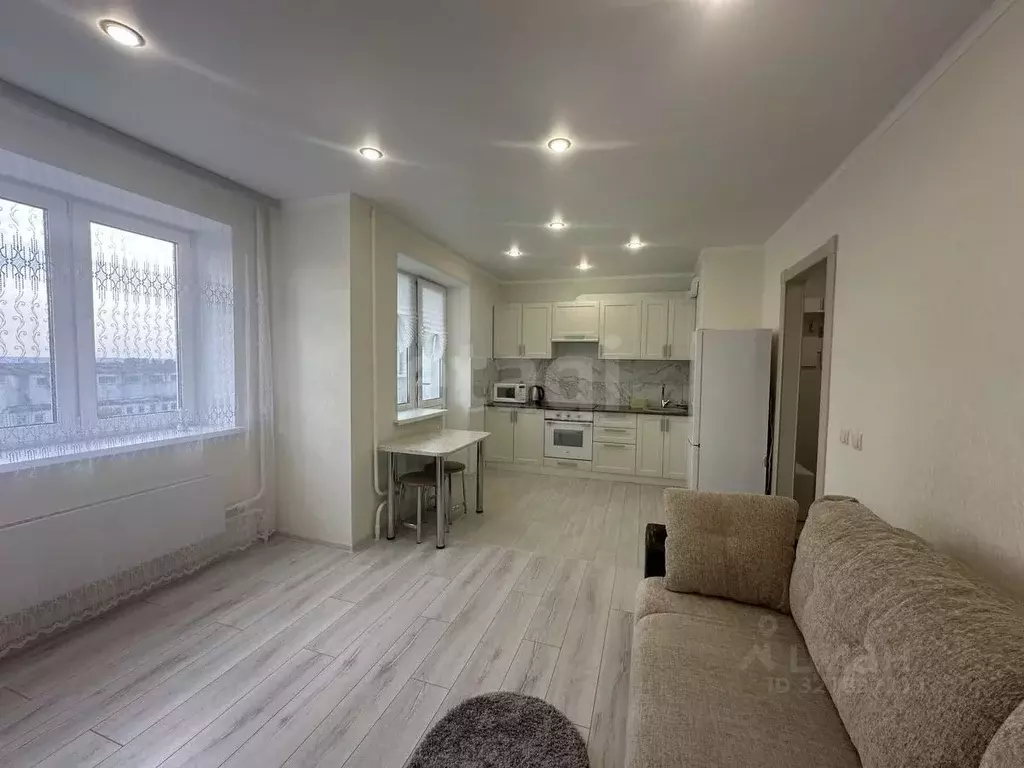 1-к кв. Брянская область, Брянск ул. Имени О.Н. Строкина, 6 (35.0 м) - Фото 2