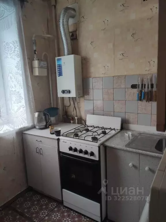 2-к кв. Брянская область, Трубчевск Брянская ул., 48 (40.7 м) - Фото 2