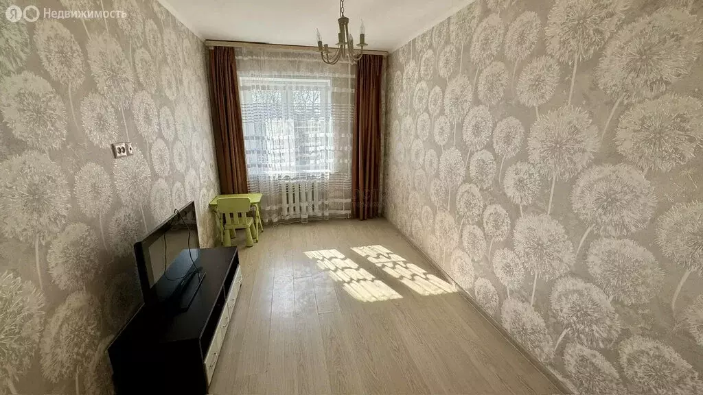 2-комнатная квартира: посёлок городского типа Томилино, улица Гаршина, ... - Фото 1