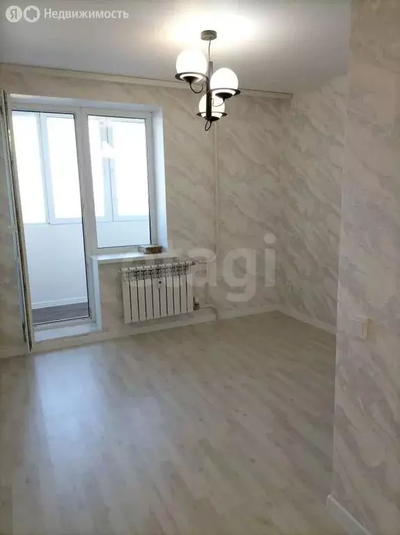 Квартира-студия: Саратов, улица имени Николая Чихарева, 10 (22.9 м) - Фото 1