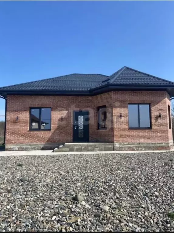 Дом в Адыгея, Майкоп ул. Цуга Теучежа (116 м) - Фото 1