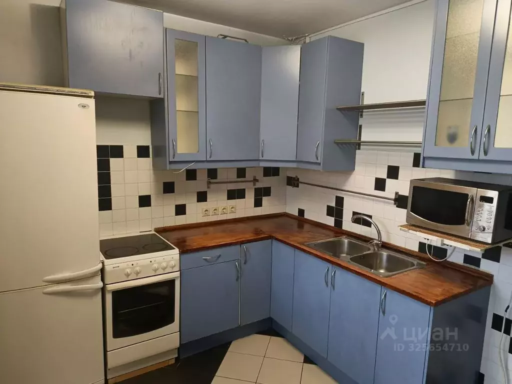 1-к кв. Московская область, Королев Подлесная ул., 2 (43.2 м) - Фото 1