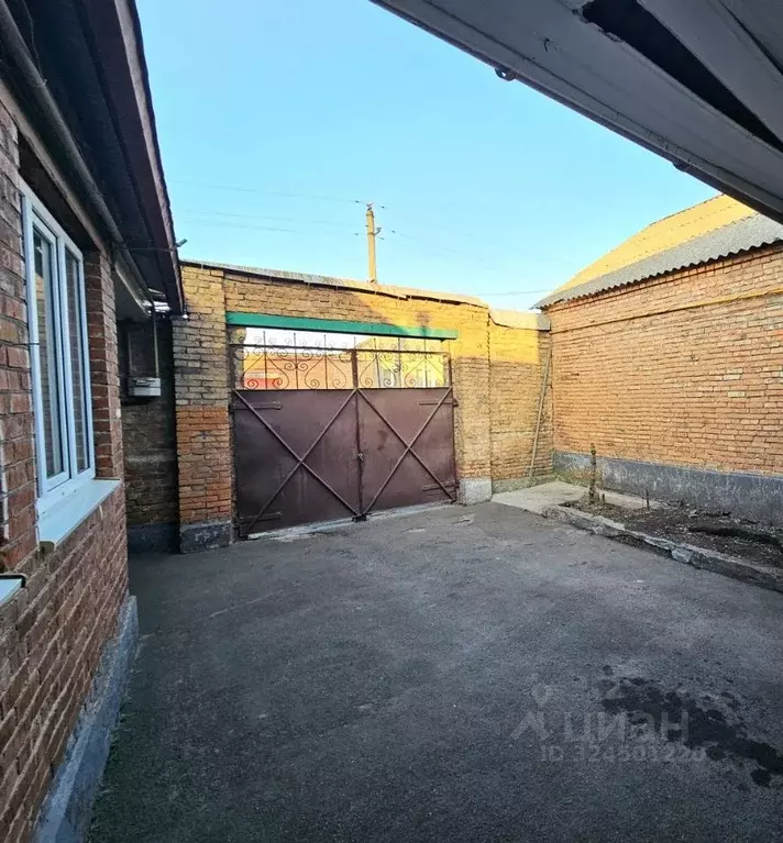 Дом в Северная Осетия, Заводской пгт ул. Магистральная, 84 (85 м) - Фото 2