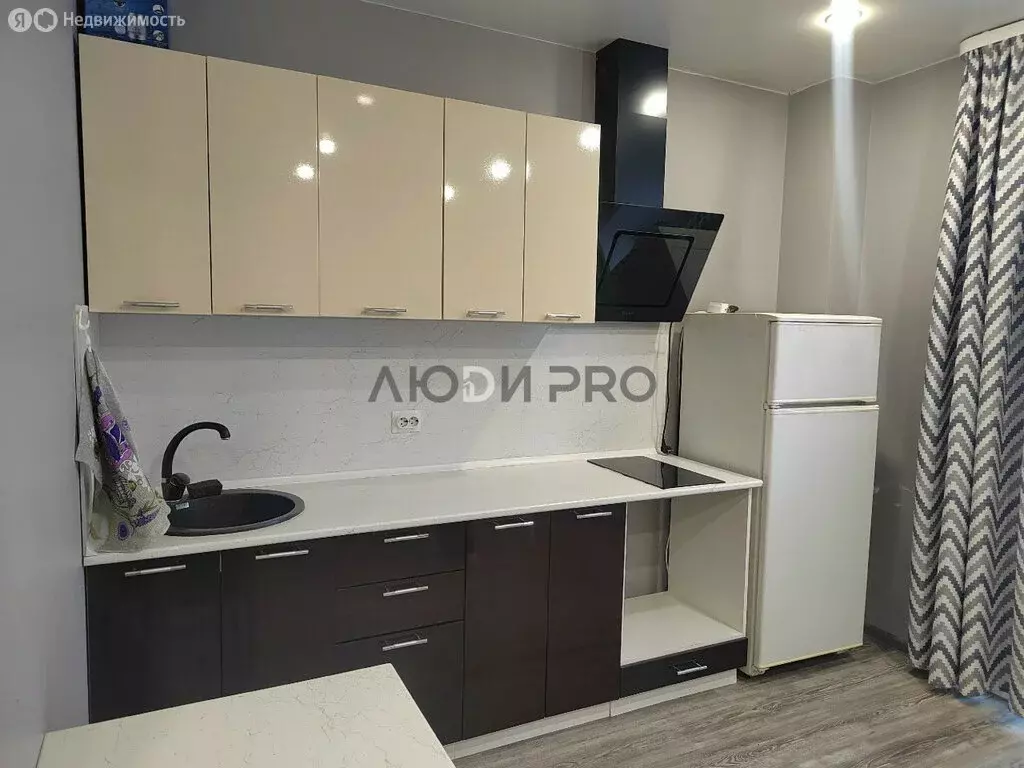 Квартира-студия: Сыктывкар, Октябрьский проспект, 222 (21.7 м) - Фото 2