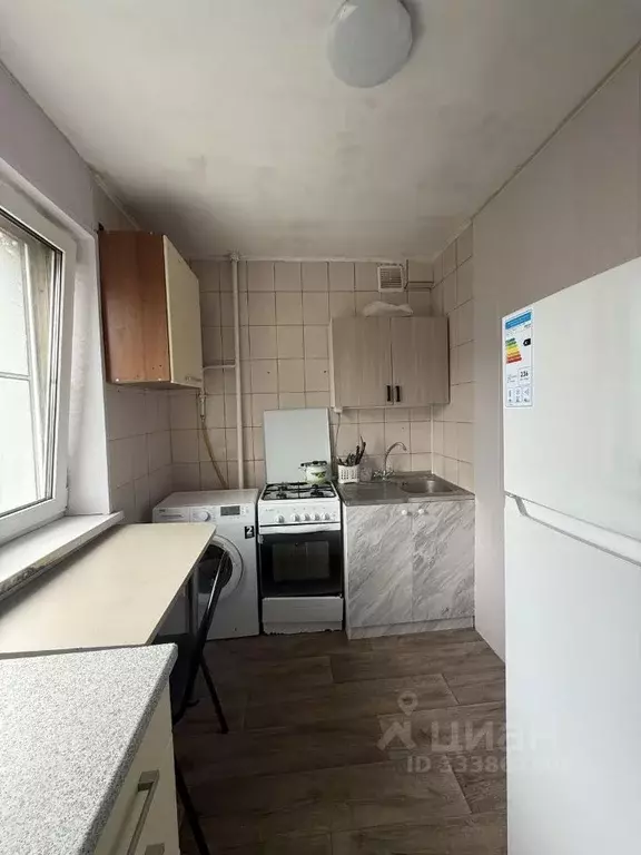 3-к кв. Московская область, Дмитров Загорская ул., 32 (63.8 м) - Фото 2