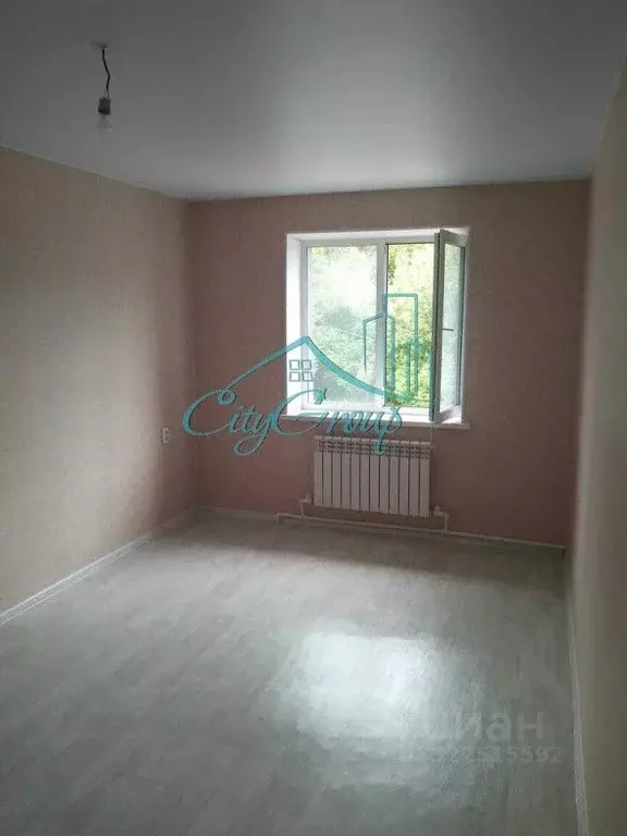 1-к кв. Оренбургская область, Кувандык Индустриальная ул., 1Б (33.5 м) - Фото 1