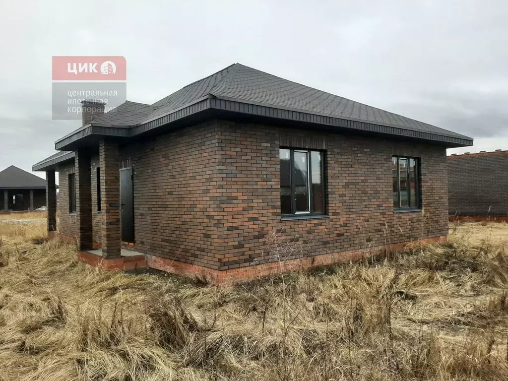 Дом в Рязанская область, Рязанский муниципальный округ, с. Дубровичи ... - Фото 1