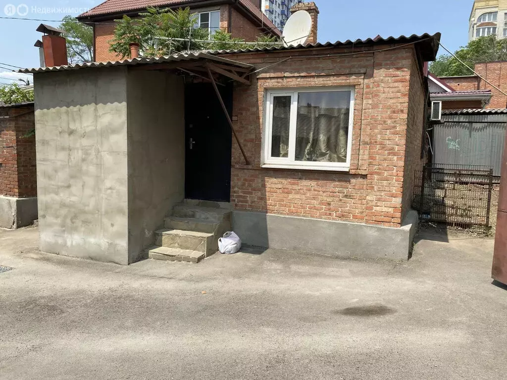 Дом в Ростов-на-Дону, Нахичевань, улица 1-я Линия, 21 (29 м) - Фото 0