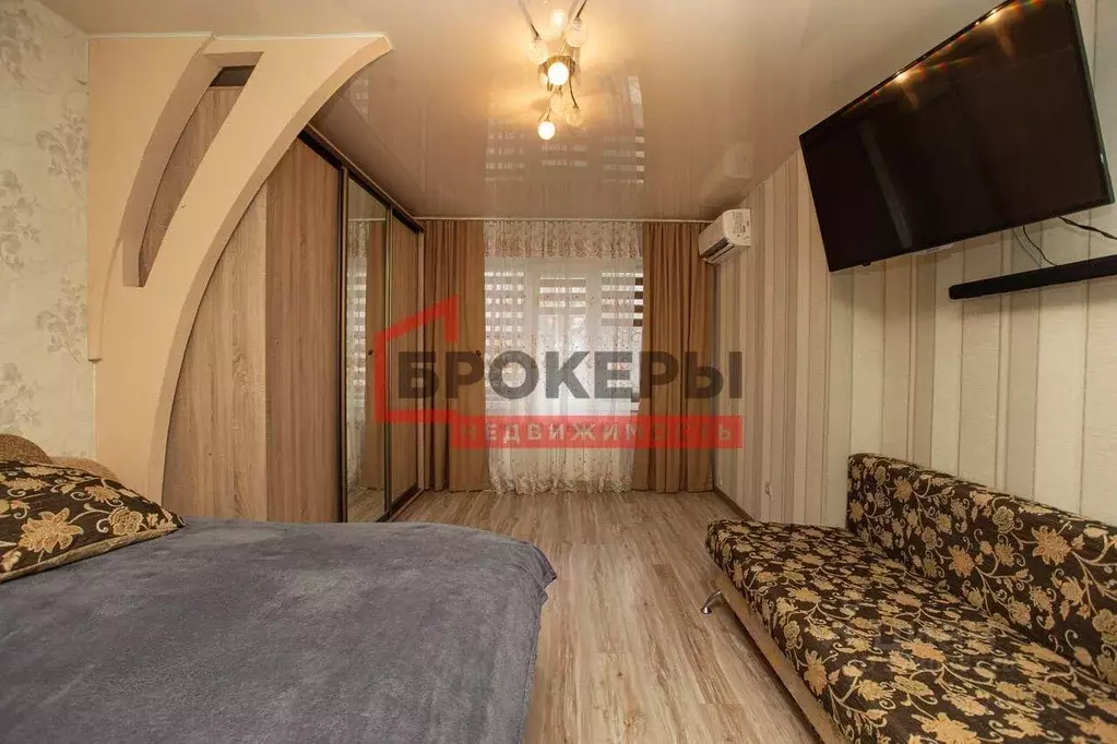 1-к кв. Севастополь ул. Бориса Михайлова, 5 (41.9 м) - Фото 1