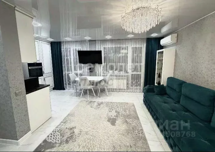 2-к кв. Тюменская область, Тюмень ул. Газовиков, 17 (47.1 м) - Фото 2