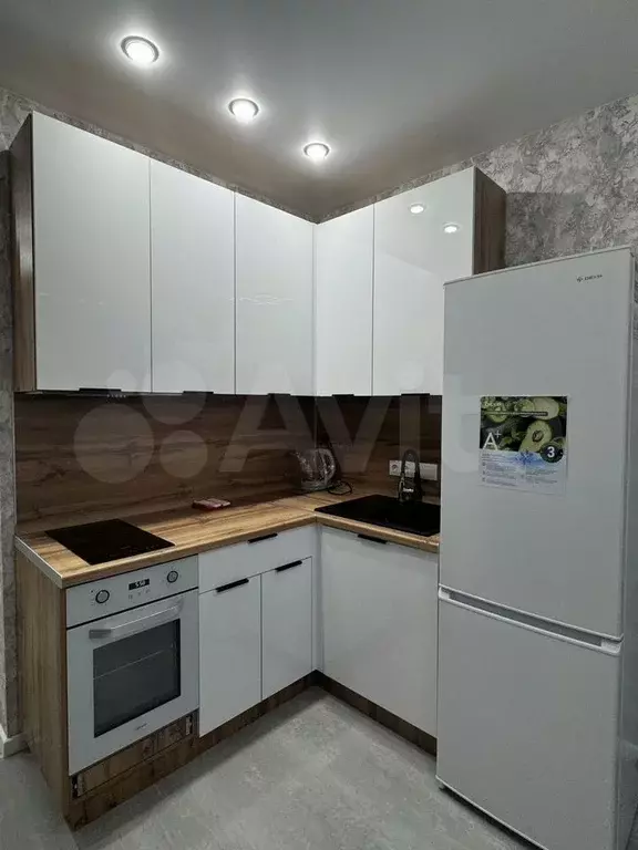 Квартира-студия, 27 м, 3/9 эт. - Фото 1