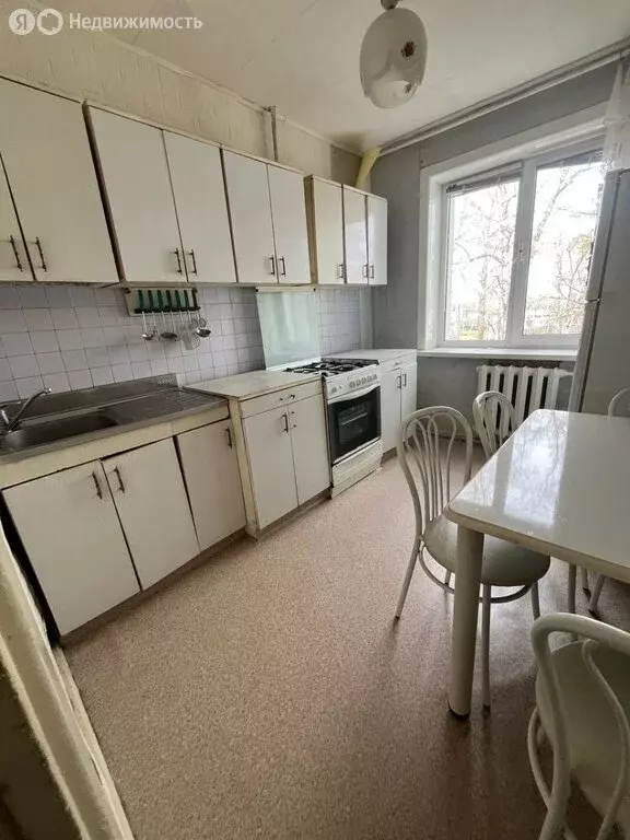 3-комнатная квартира: село Черная Речка, улица 91-я Стройка, 10 (65.8 ... - Фото 1